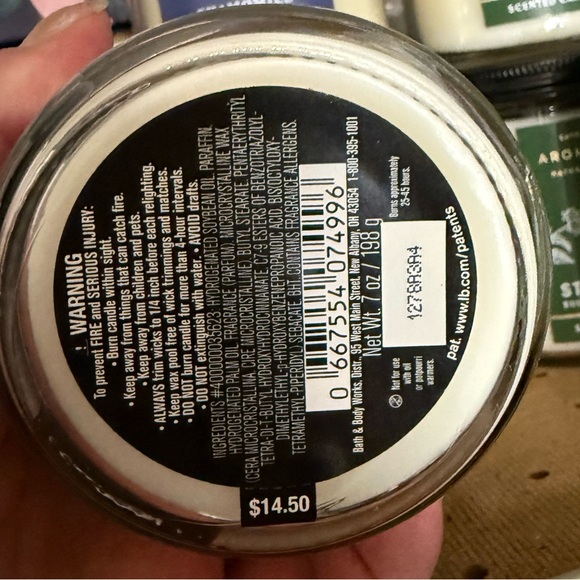 7oz bath body works candle - Picture 5 of 6